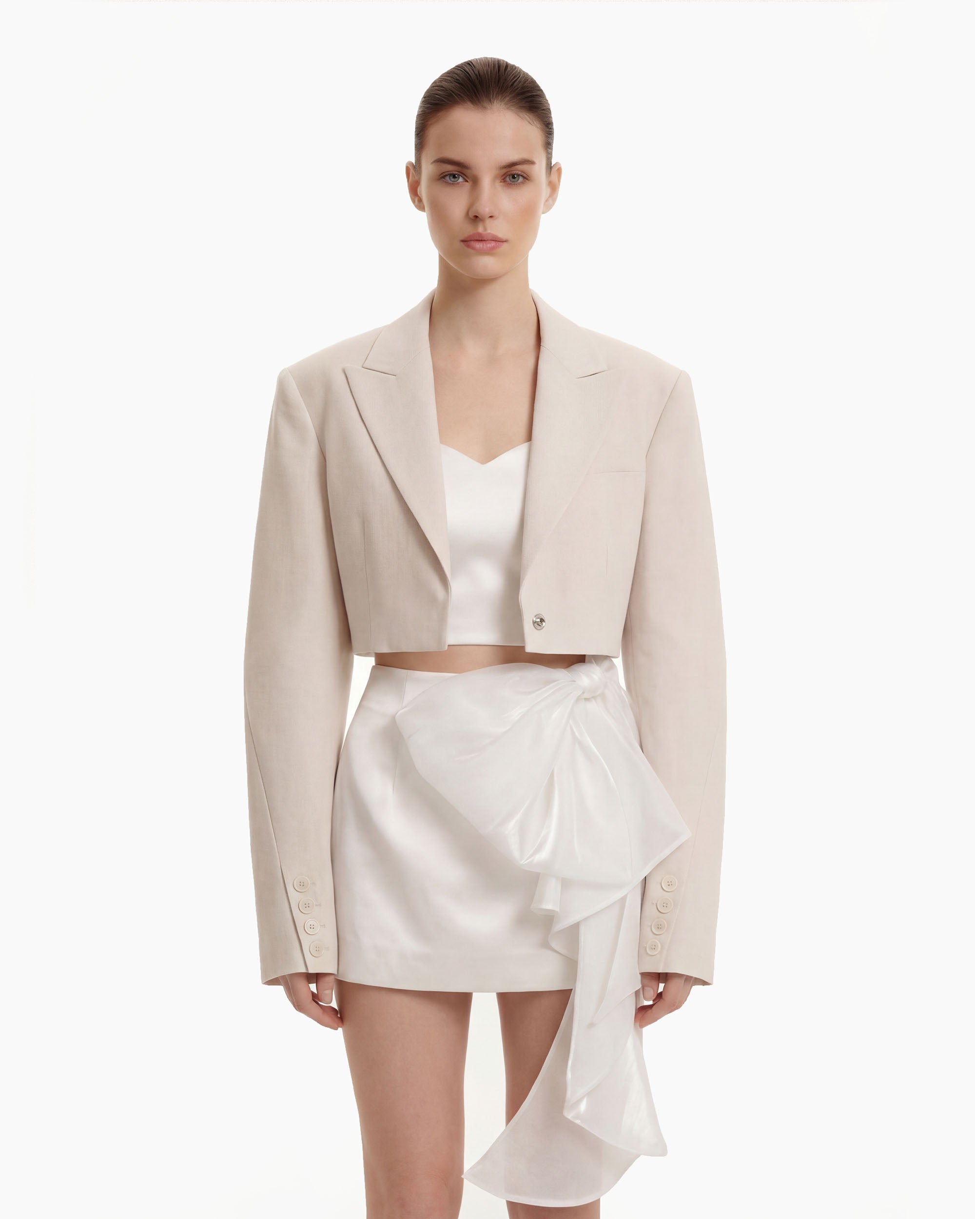 Structured Power-Shoulder Cropped Blazer - Beige - Image 3